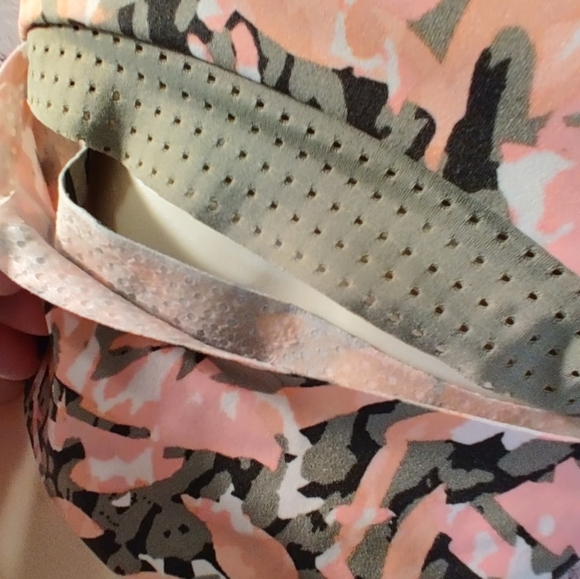 Sweaty Betty Power Frame Racer Back Floral Sports Bra XS - Picture 8 of 14